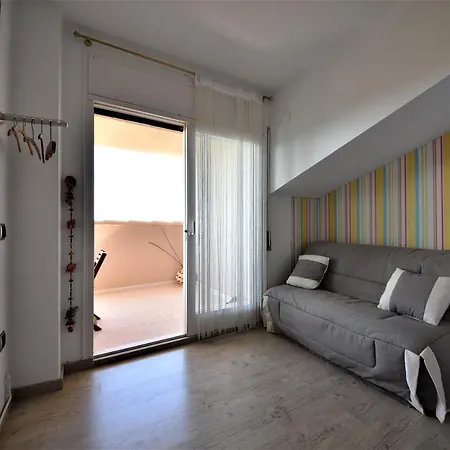 & Panoramic Olivars Bed & Breakfast