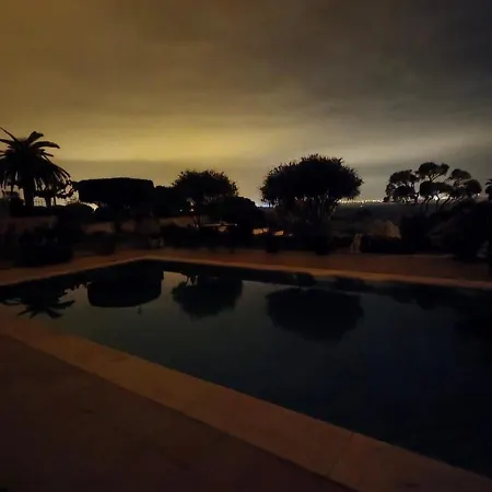 Bed & Breakfast & Panoramic Olivars *