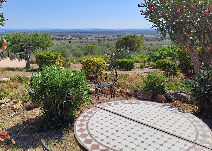 & Panoramic Olivars Couette-café